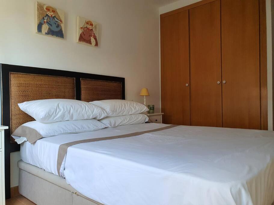 Apartamento Junto Al Mar Con Wifi Y Piscina 萨贡托 外观 照片