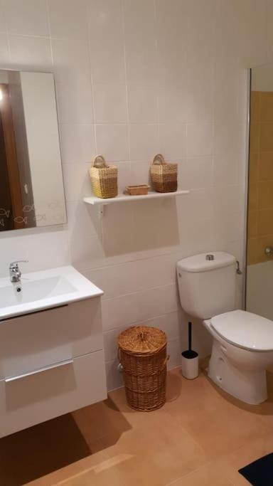 Apartamento Junto Al Mar Con Wifi Y Piscina 萨贡托 外观 照片