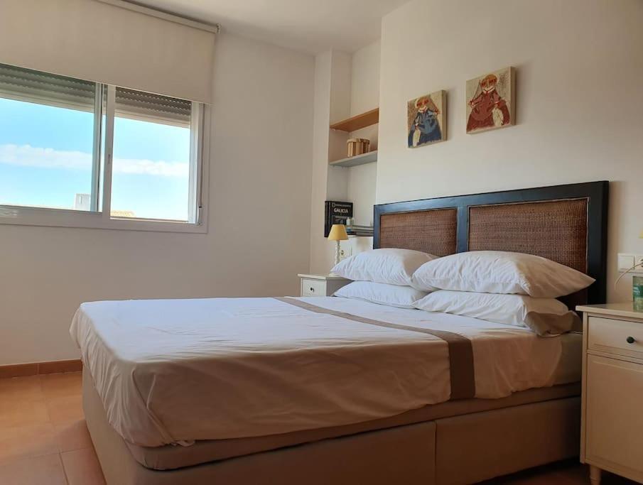 Apartamento Junto Al Mar Con Wifi Y Piscina 萨贡托 外观 照片